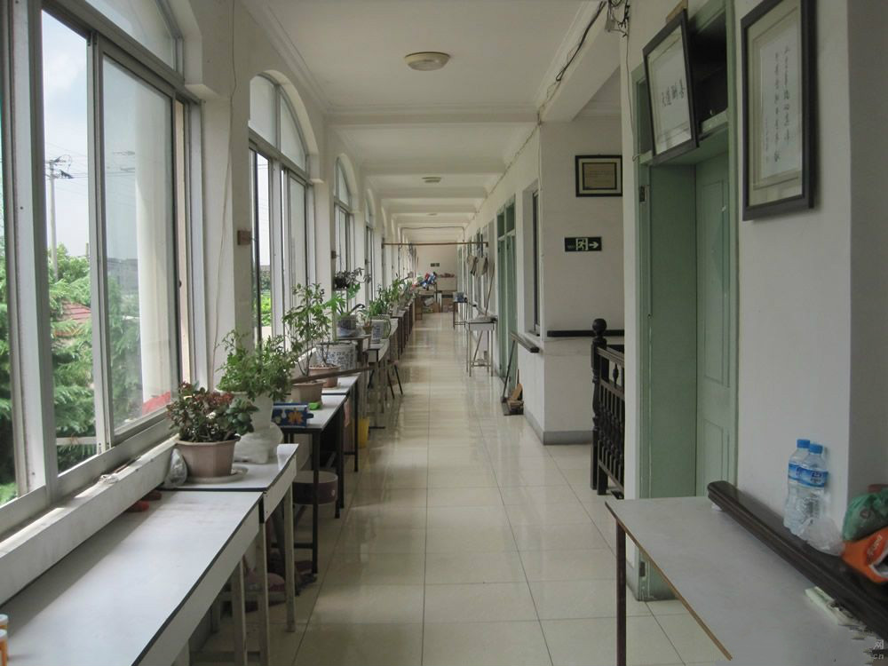 上海浦東新區(qū)（南匯）三墩榮益敬老院