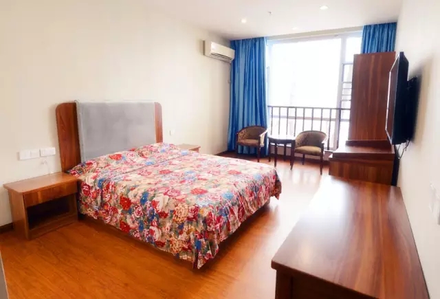 銘雨銘恩老年養(yǎng)護(hù)中心