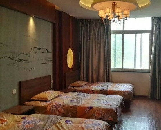 許昌半島老年養(yǎng)護中心