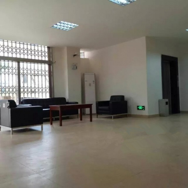 康乃馨白芙塘社區(qū)老年養(yǎng)護中心