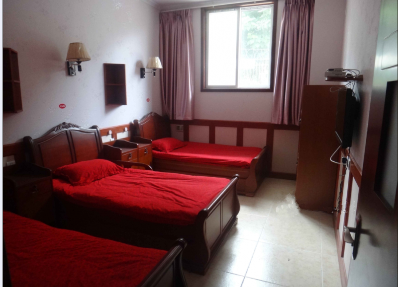 成都市錦江區(qū)暖巢人家照料護(hù)理中心