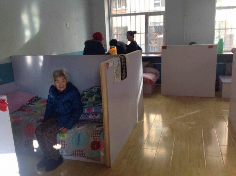 吉林市龍?zhí)秴^(qū)紅蘋果養(yǎng)老院