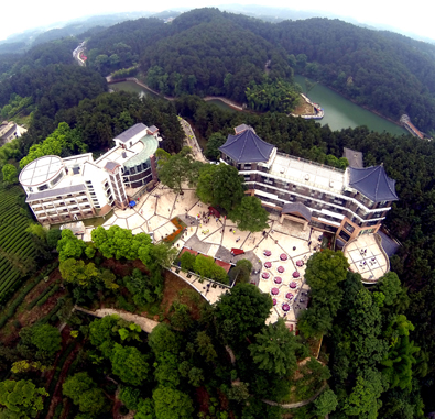 重報(bào)怡家人—樵坪護(hù)養(yǎng)中心