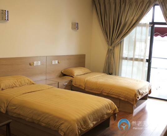 成都天佑養(yǎng)老服務(wù)中心