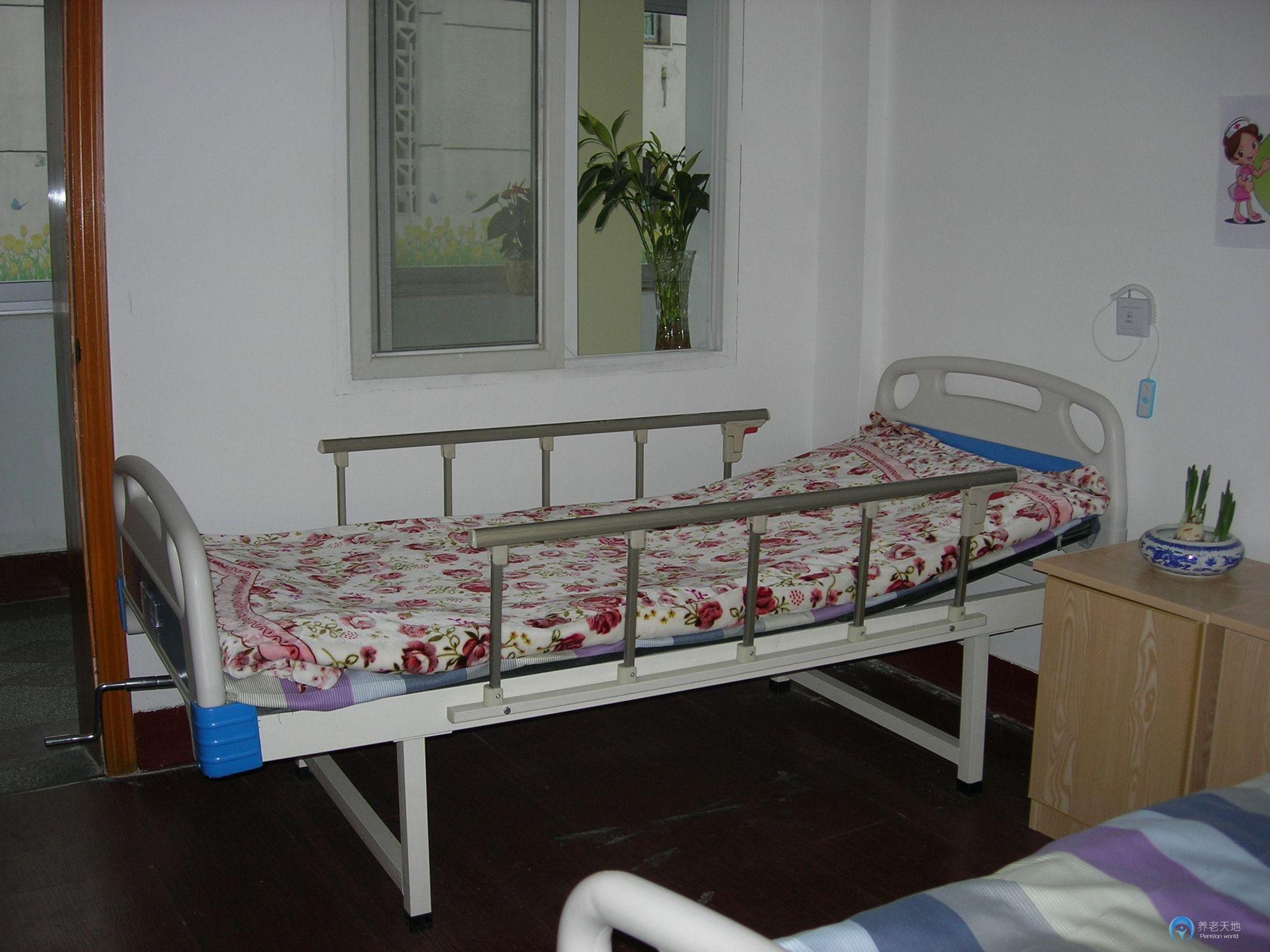 武漢市硚口區(qū)海工社區(qū)養(yǎng)老院