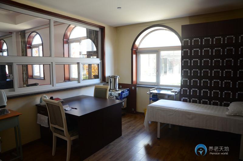 大連金州新區(qū)臥龍國際養(yǎng)老中心