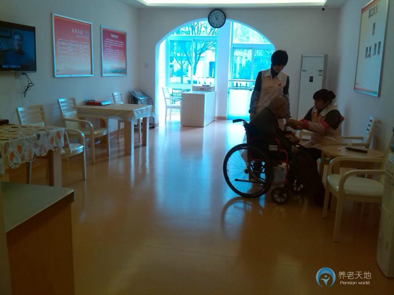 萬柳怡水園養(yǎng)老照料中心
