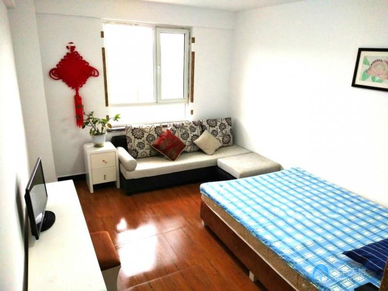 大連市金州區(qū)三十里堡四道河子圣康老年公寓