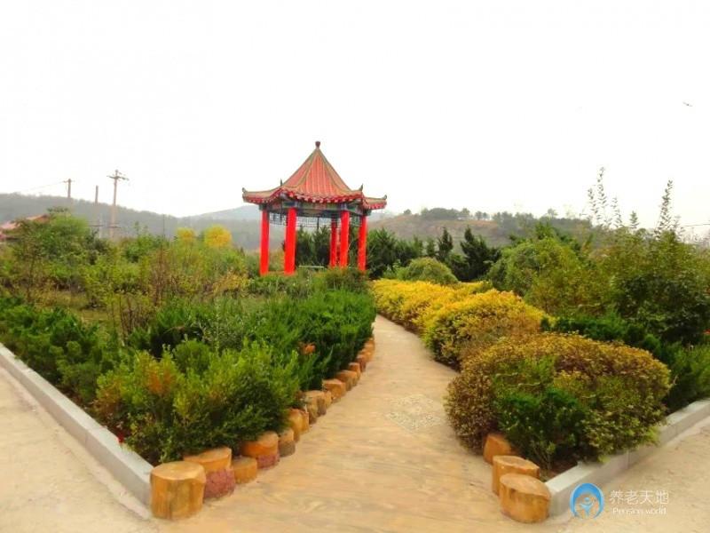 大連市金州區(qū)三十里堡四道河子圣康老年公寓