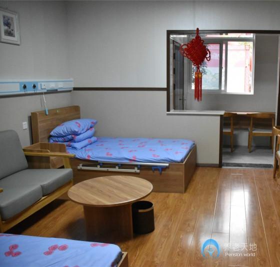 龍泉聚寶山養(yǎng)老中心