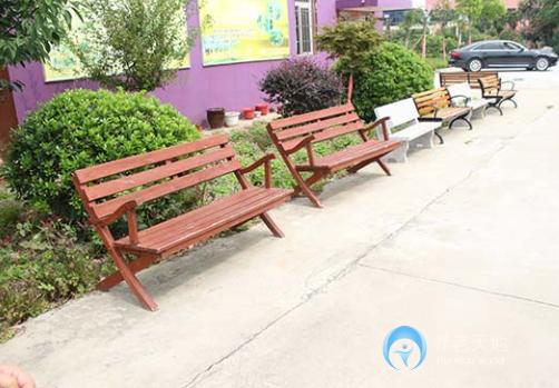 南陽樂如家老年服務(wù)中心