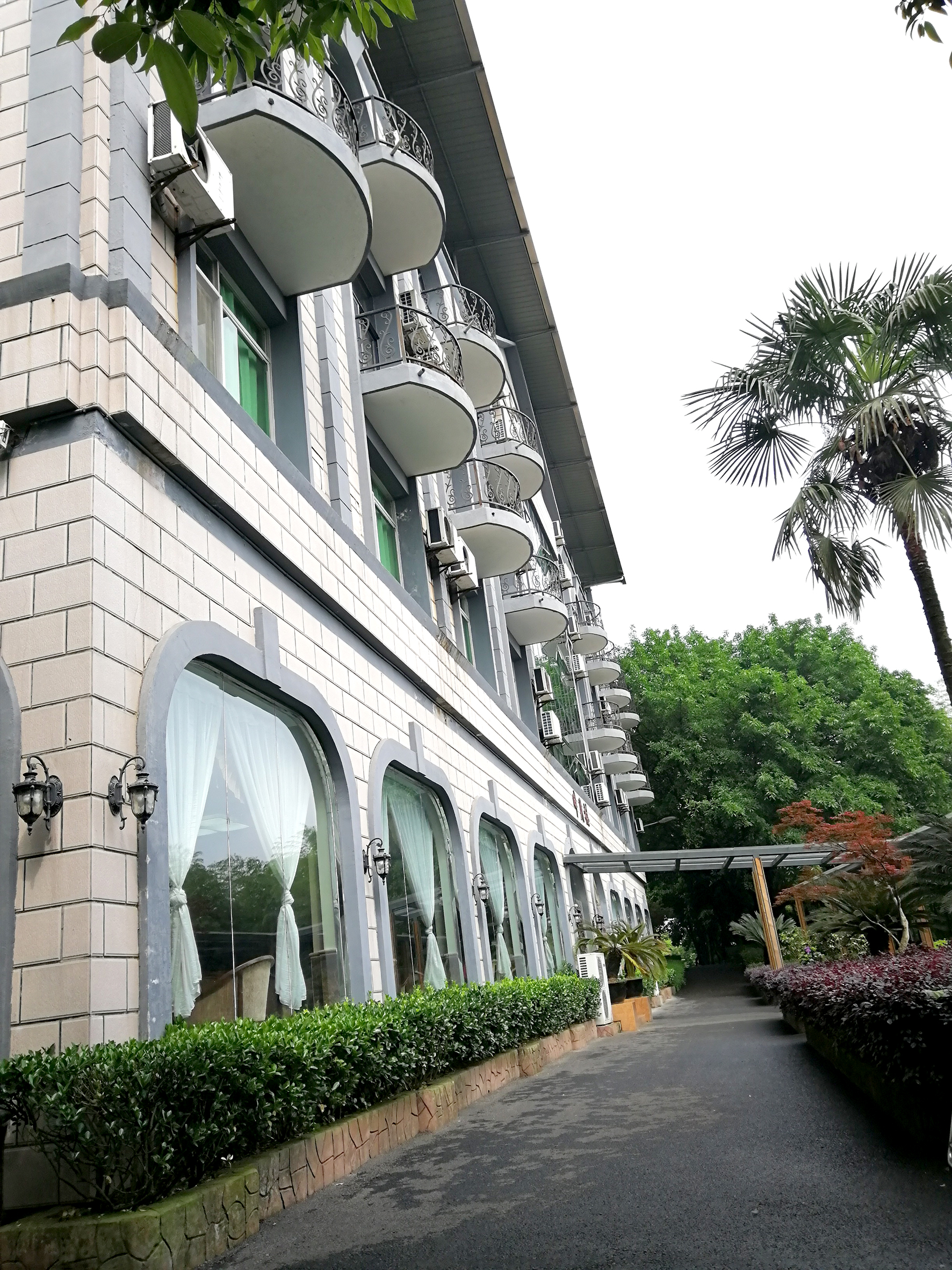 瑭諦.翠月湖朝陽(yáng)居