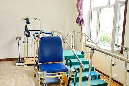 吉林市永關(guān)愛時代養(yǎng)老康復(fù)中心 吉林市永關(guān)愛時代養(yǎng)老康復(fù)中心