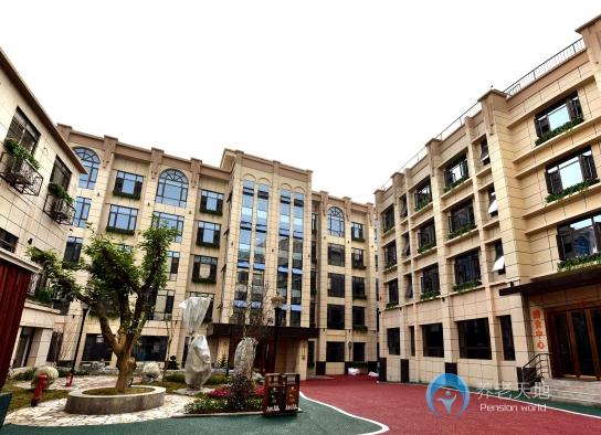 南充市高坪區(qū)鶴鳴山老年養(yǎng)護(hù)中心