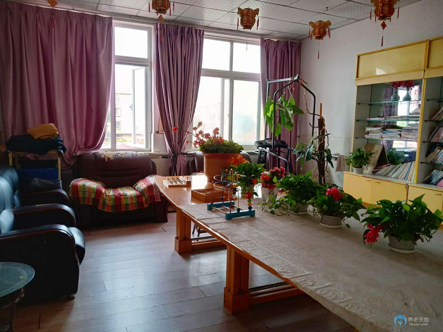 養(yǎng)生園老年養(yǎng)護(hù)院 養(yǎng)生園老年養(yǎng)護(hù)院