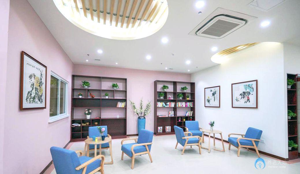 成都恩田長(zhǎng)者養(yǎng)護(hù)中心