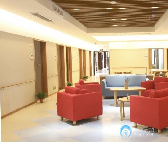 朗詩常青藤五馬渡頤養(yǎng)服務(wù)中心