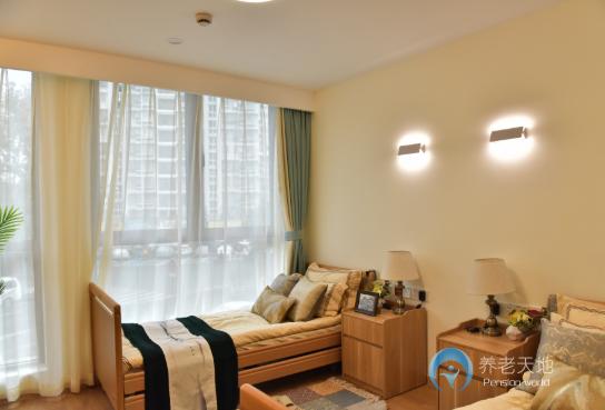 朗詩常青藤上塘街道陽光老人家