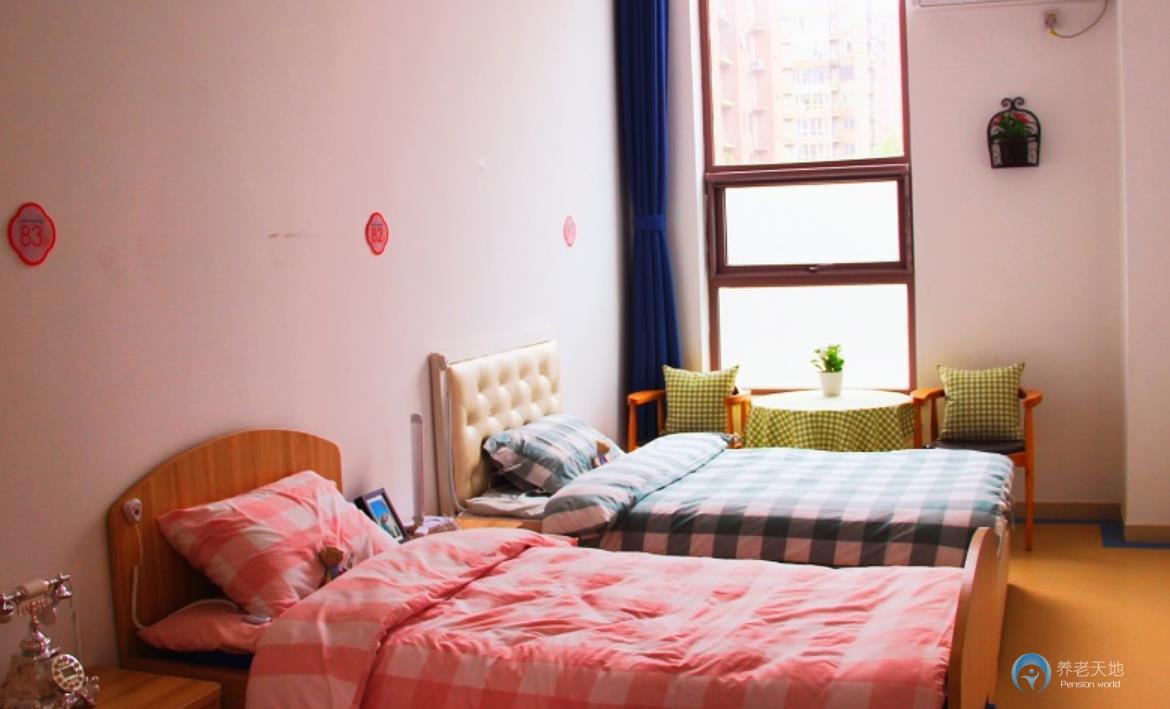 北京房山區(qū)小康之家養(yǎng)老加州水郡中心 北京房山區(qū)小康之家養(yǎng)老加州水郡中心