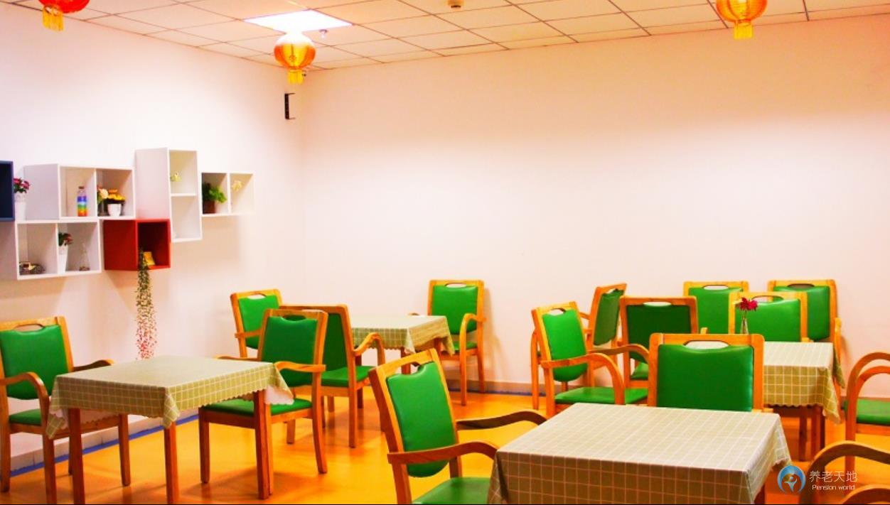 北京房山區(qū)小康之家養(yǎng)老加州水郡中心 北京房山區(qū)小康之家養(yǎng)老加州水郡中心