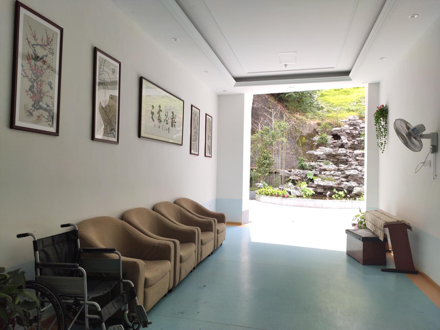 長(zhǎng)沙永濟(jì)老年養(yǎng)護(hù)院