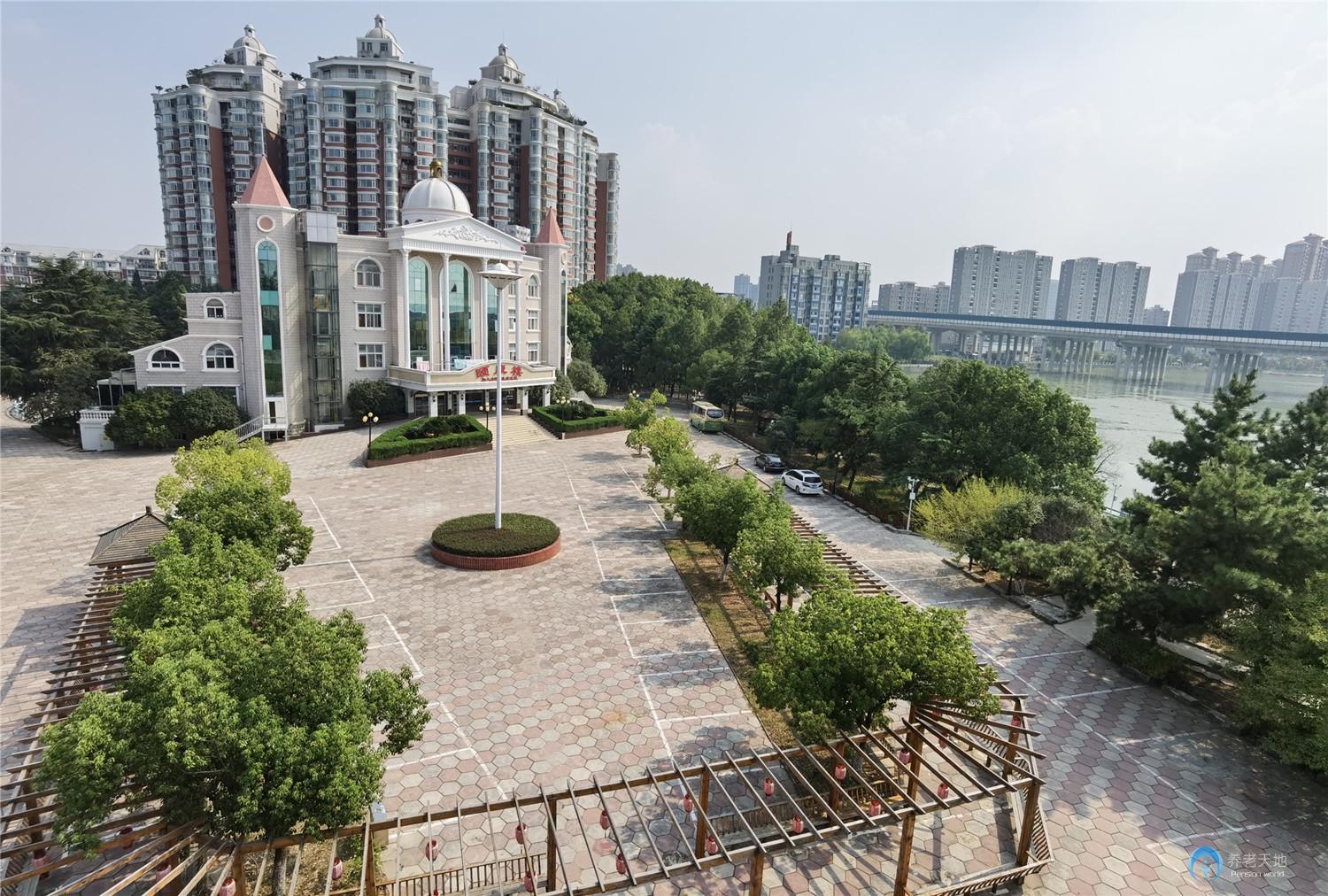 武漢海濱養(yǎng)老院