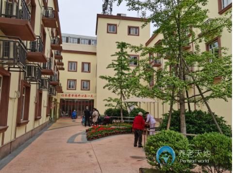 光大百齡幫·成都德恩堂養(yǎng)老服務(wù)中心