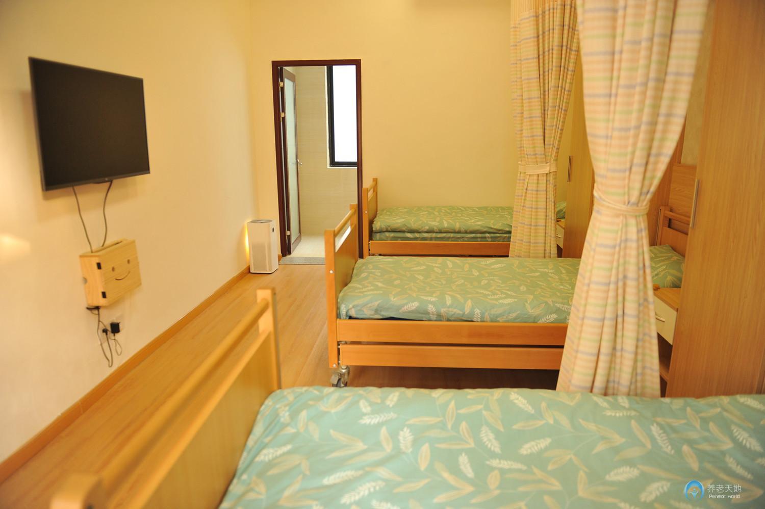 成都新安居康復(fù)護(hù)理中心（華西苑）