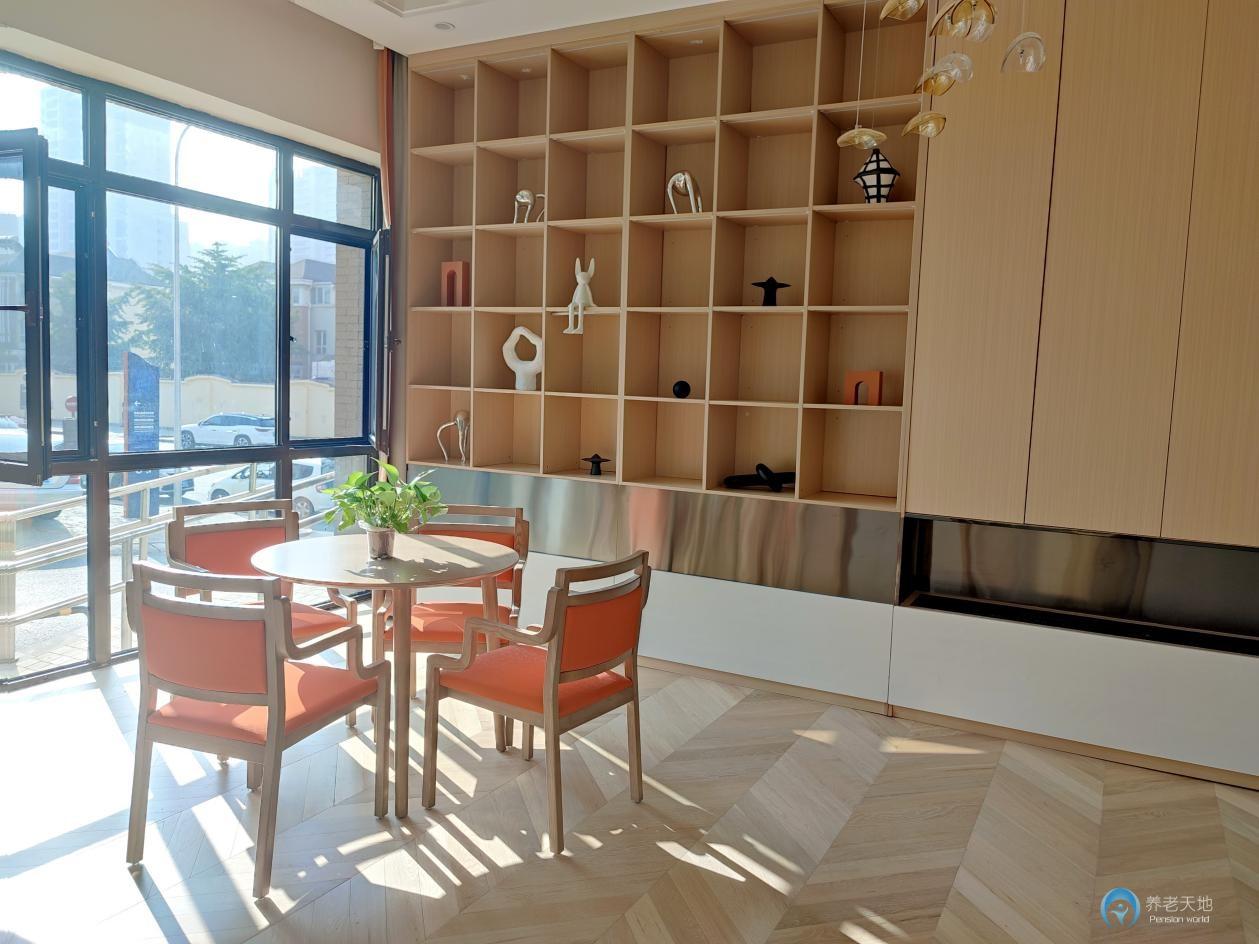 北京市豐臺中海九浩苑社區(qū)養(yǎng)老服務(wù)驛站 北京市豐臺中海九浩苑社區(qū)養(yǎng)老服務(wù)驛站