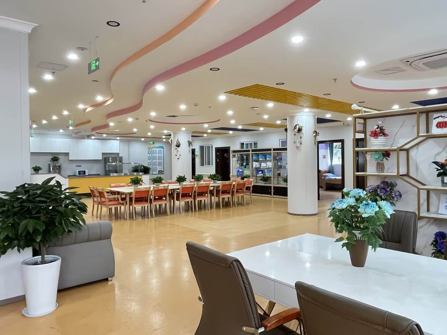 蜀都頤錦養(yǎng)老服務(wù)中心