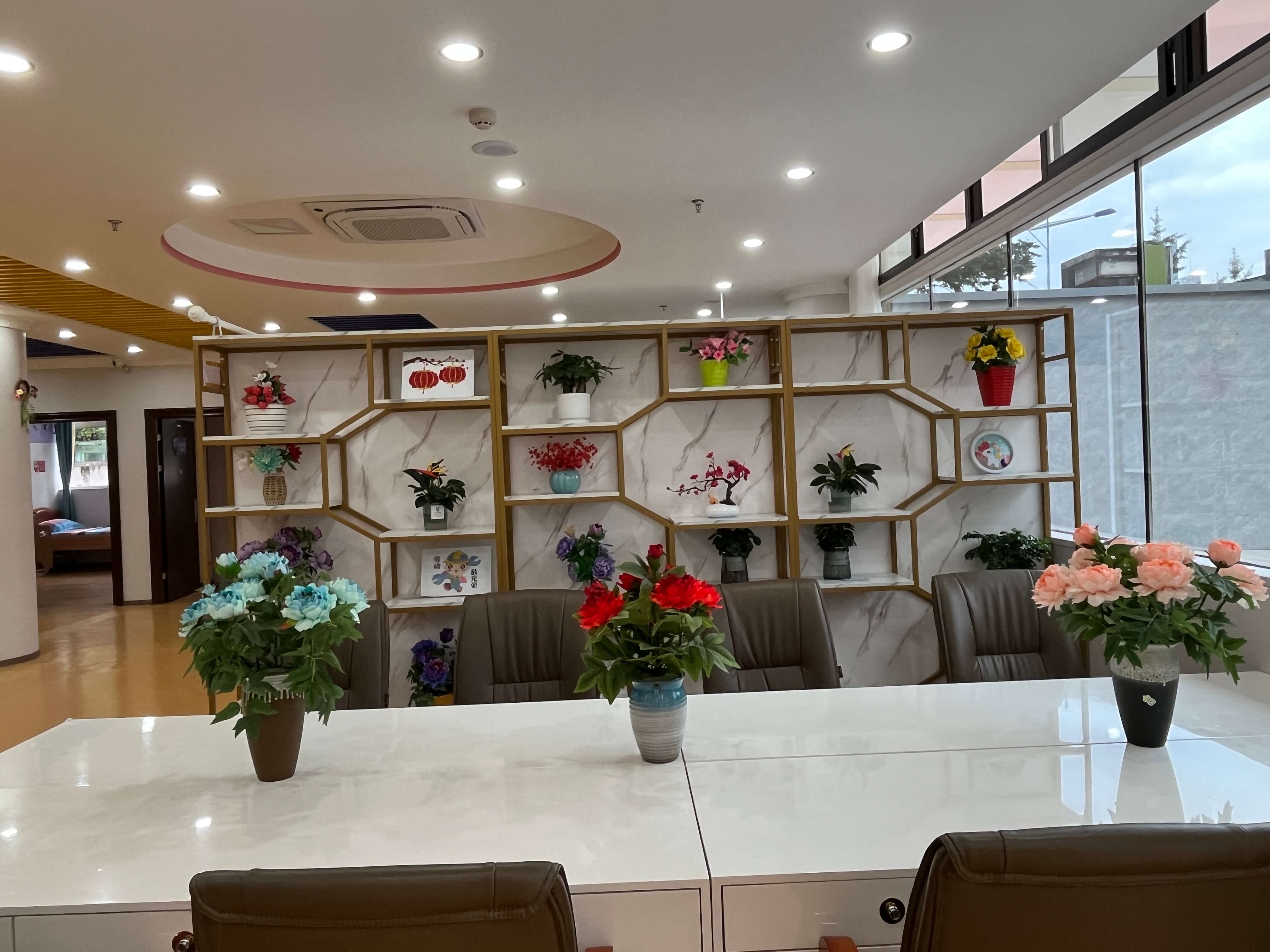 蜀都頤錦養(yǎng)老服務(wù)中心