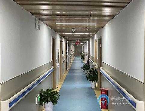 長沙市岳麓區(qū)術(shù)仁堂養(yǎng)老中心