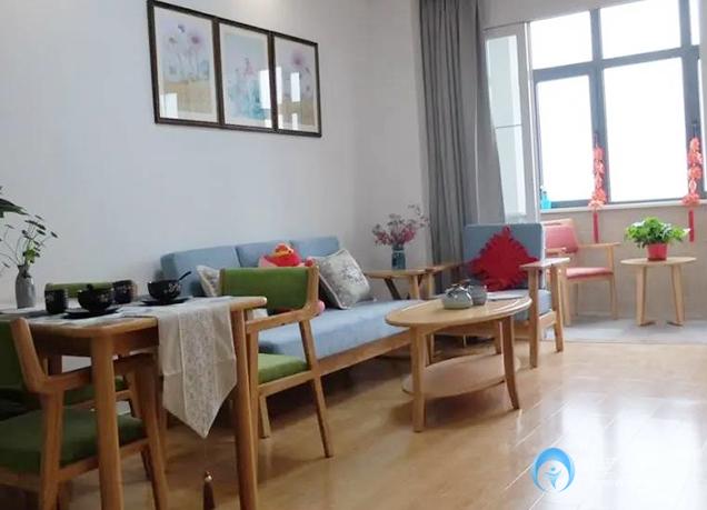 鎮(zhèn)江揚中康樂年華頤養(yǎng)院