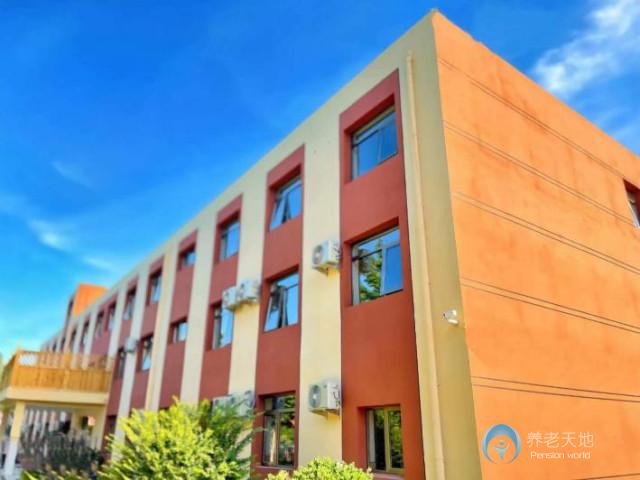 北京房山長陽鎮(zhèn)普樂時(shí)光養(yǎng)老院