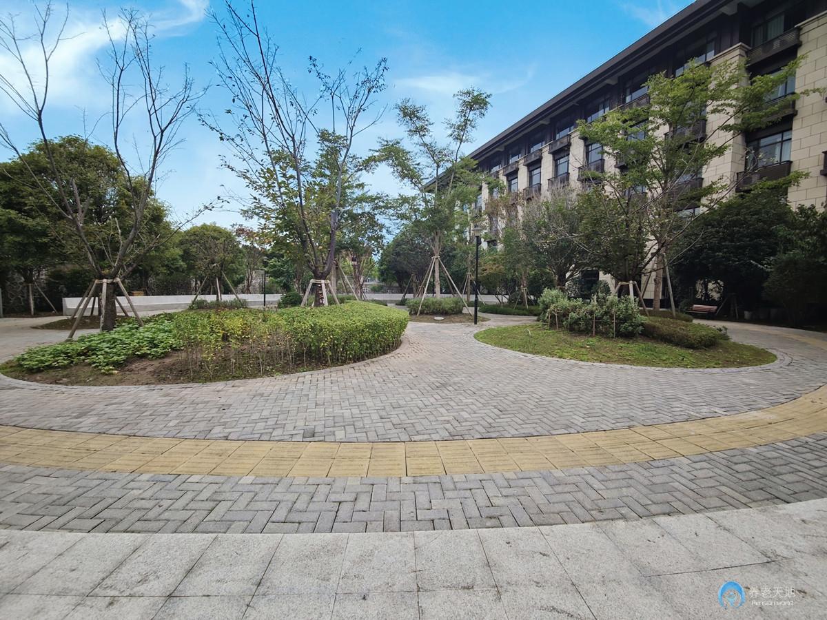 重慶國投健康長者公寓（沙坪壩區(qū)社會福利護(hù)養(yǎng)中心）