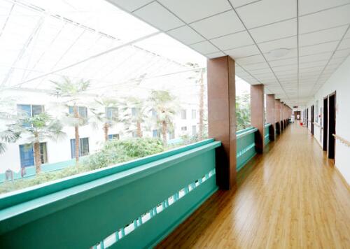 1512639586723020285.jpg QQ截圖20171207173657.jpg