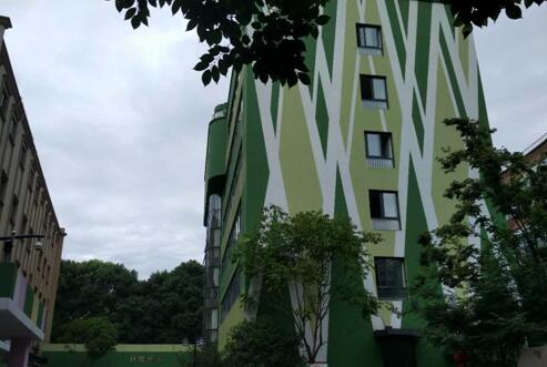 1526865473585058371.jpg 1526865473585058371.jpg