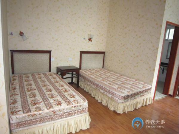 1533690772709085125.jpg 1533690772709085125.jpg