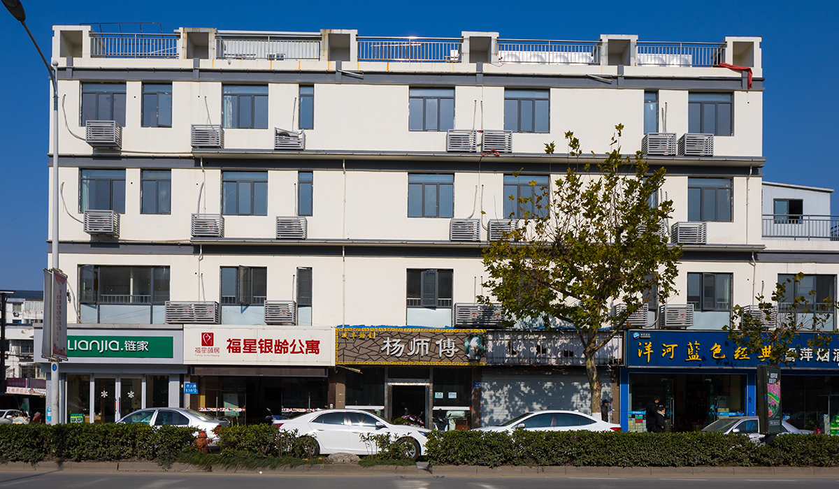 1588215598781015269.jpg 1588215598781015269.jpg