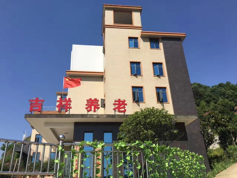 1595489293174044815.jpg 1595489293174044815.jpg