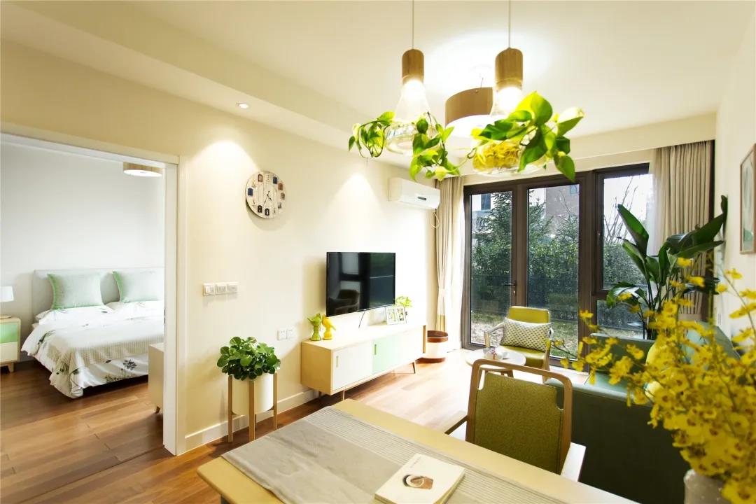 1612491343411052275.jpg 1612491343411052275.jpg