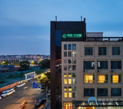 1629268604211085172.png 2.png