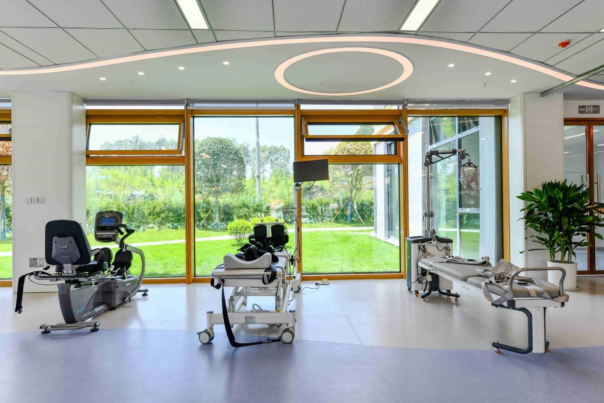 1661139140373057747.jpg 1661139140373057747.jpg