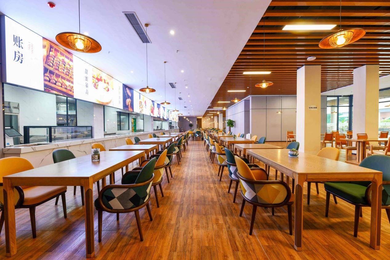 1661139159377048086.jpg 1661139159377048086.jpg