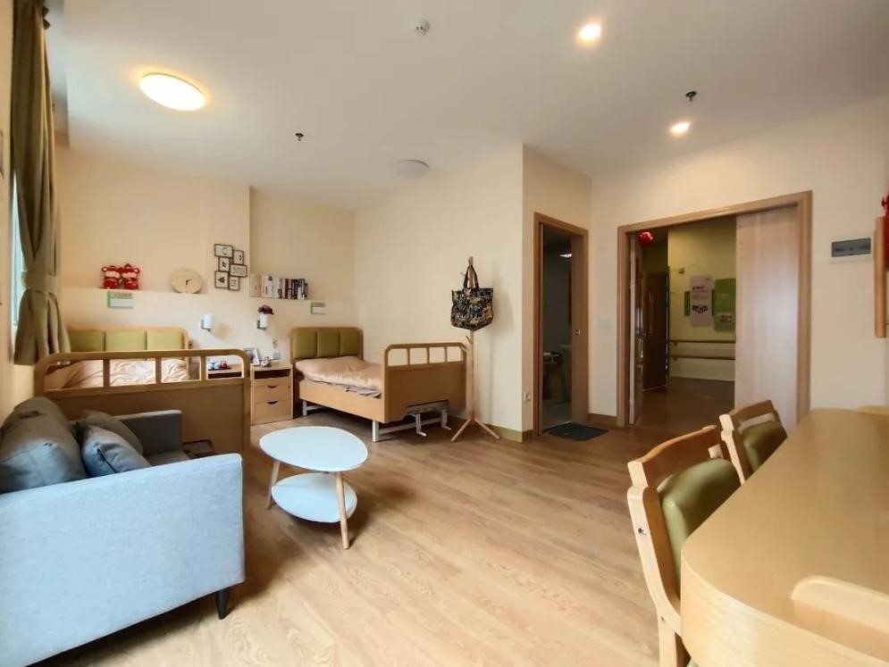 1663464994603040563.jpg 1663464994603040563.jpg