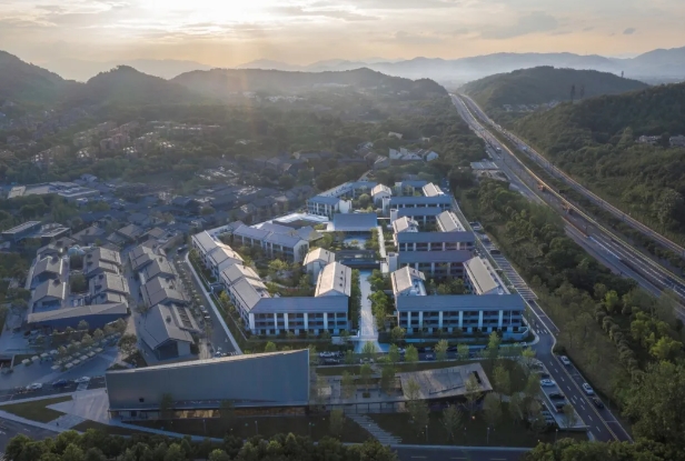 1711605901673081320.png 2.png